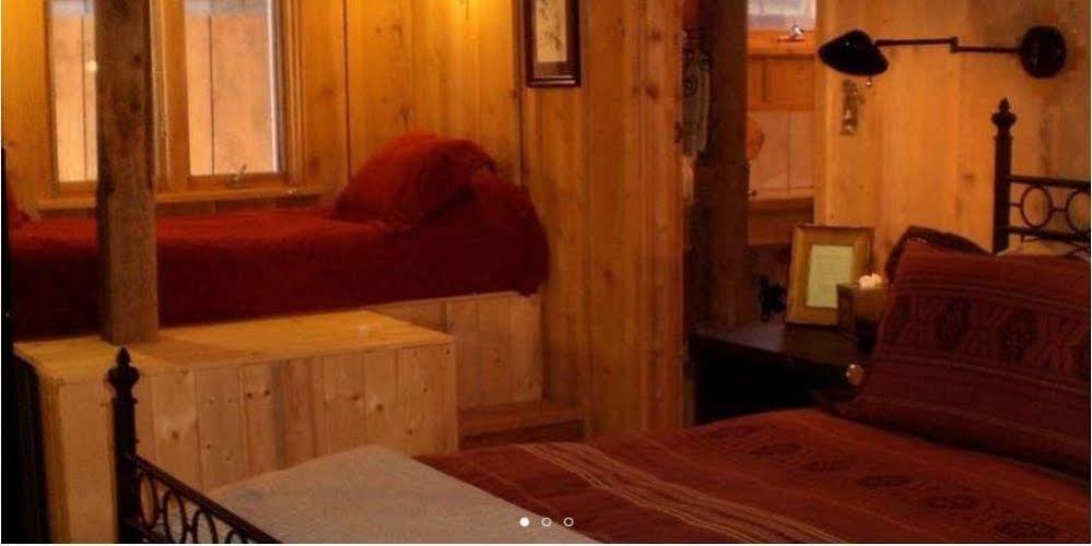 Silver River Adobe Inn Bed And Breakfast ファーミントン エクステリア 写真